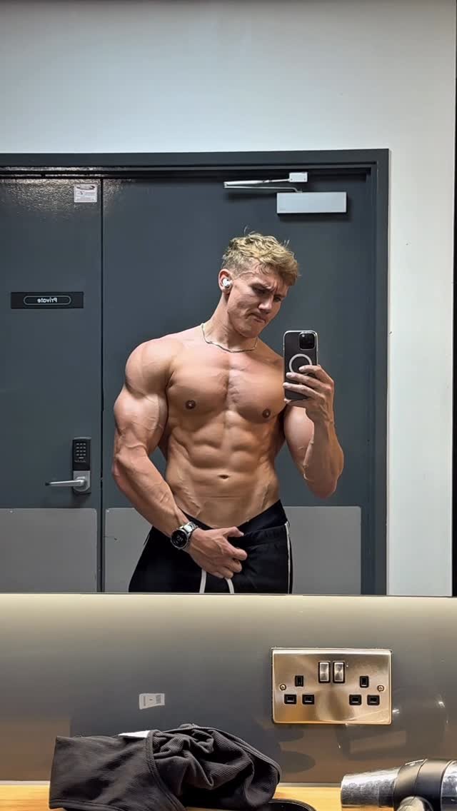 williamscxtt 게시물 이미지: Comment LIFT for the program

19-25 gym...