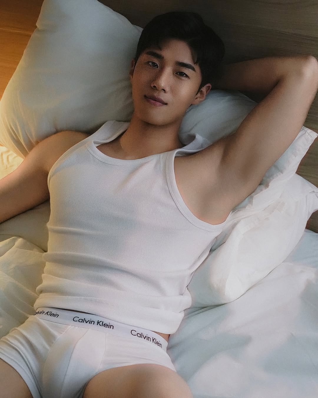 Photo shared by 잼 on December 12, 2025 tagging @situation.apt. May be an image of bedroom and text.