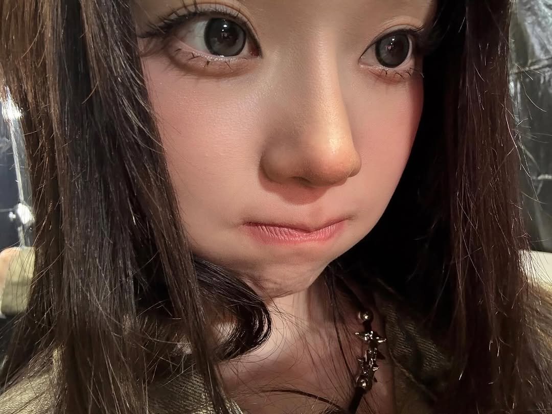 Photo by aespa 에스파 WINTER 윈터 on August 10, 2025. May be a closeup of 1 person, hair and text.