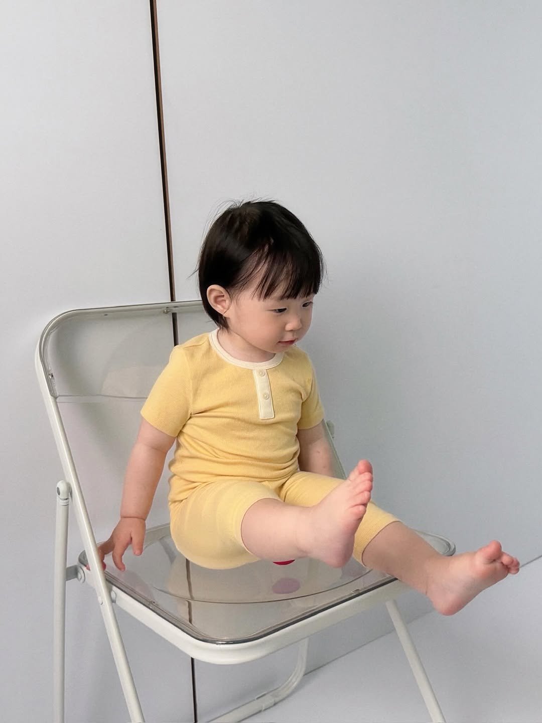 wit_and_baby 게시물 이미지: 하윤이 여름 실내복 드디어 정착 ☁️💛

요즘 아가들 실내복은
편한 건 기본이고...