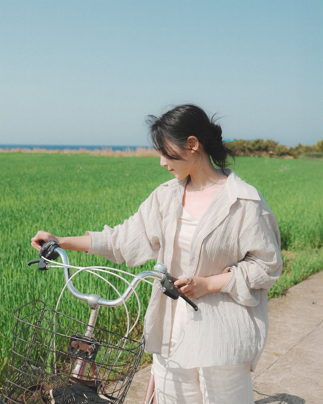 Photo by 위드주영 의정부메이크업 메이크업아티스트 on April 08, 2025.