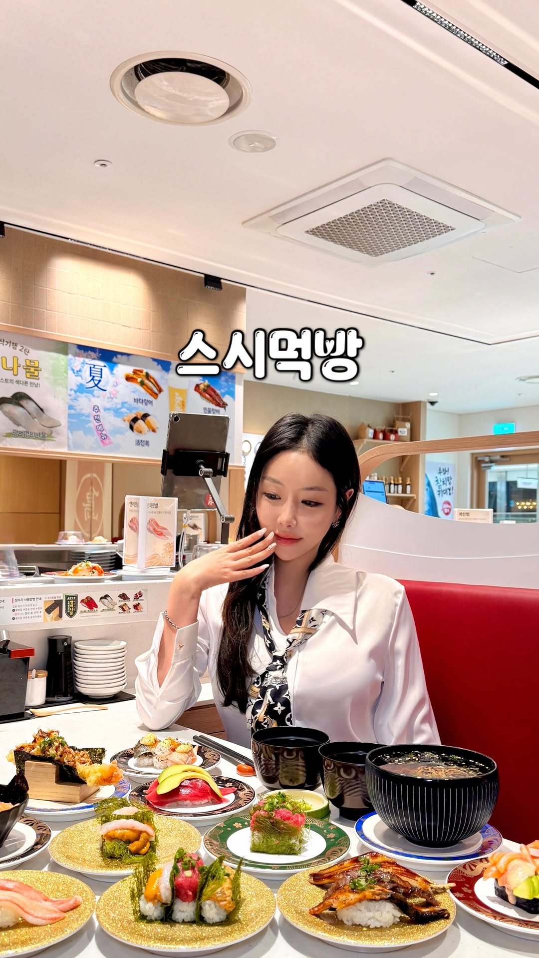withrose_zip 게시물 이미지: 내가 스시를 이렇게 좋아했었나????!!🍣

스시는 이름들이 다 너무 어렵지만
저는...