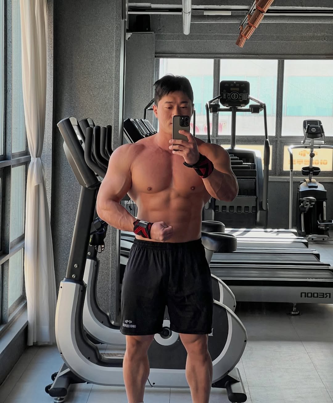wjdfufl 게시물 이미지: 오늘도 강력하게

🔻레슨상시모집
🏠화정 아이엠두짐
📩레슨문의 프로필 오픈카톡 or DM