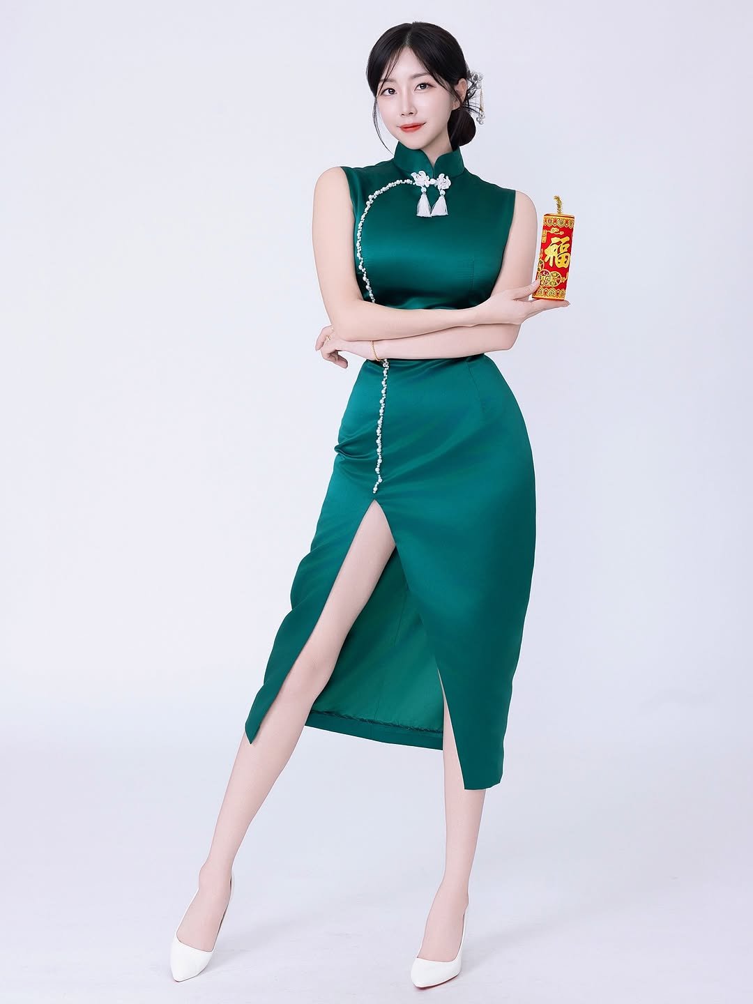 Photo by 안지현 on February 17, 2026. May be an image of dress and text.