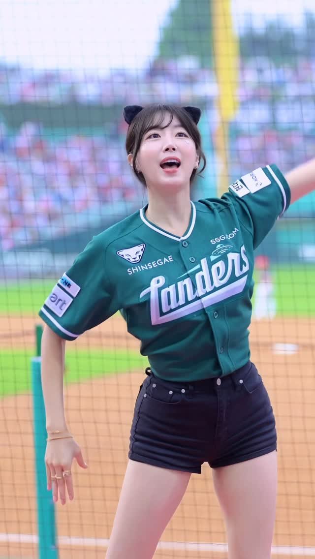 wlgus2qh 게시물 이미지: 기다리고 있었는데 딱.. 쓰리런 .. 쓱태곤.. 👍🏻
.
.
다음은 누구!?🙄♥️