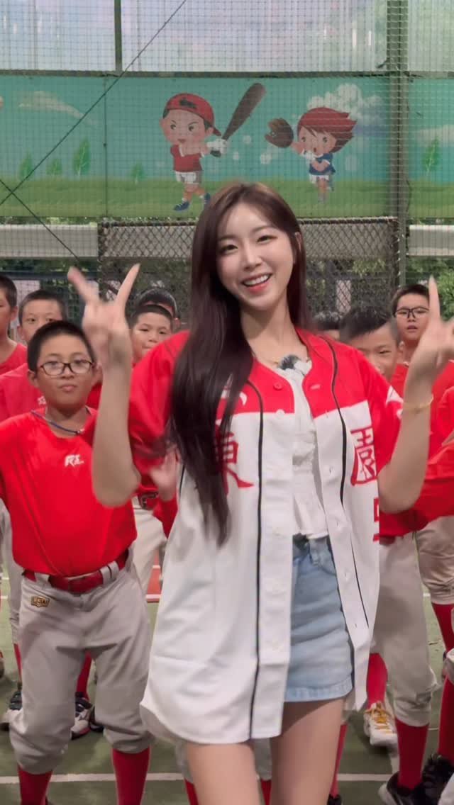 wlgus2qh 게시물 이미지: ♥️ 世界冠軍Cheer UP ♥️
.
.
#CheerupAn #힘내지현 #치얼업챌린지 #安啦為你加油