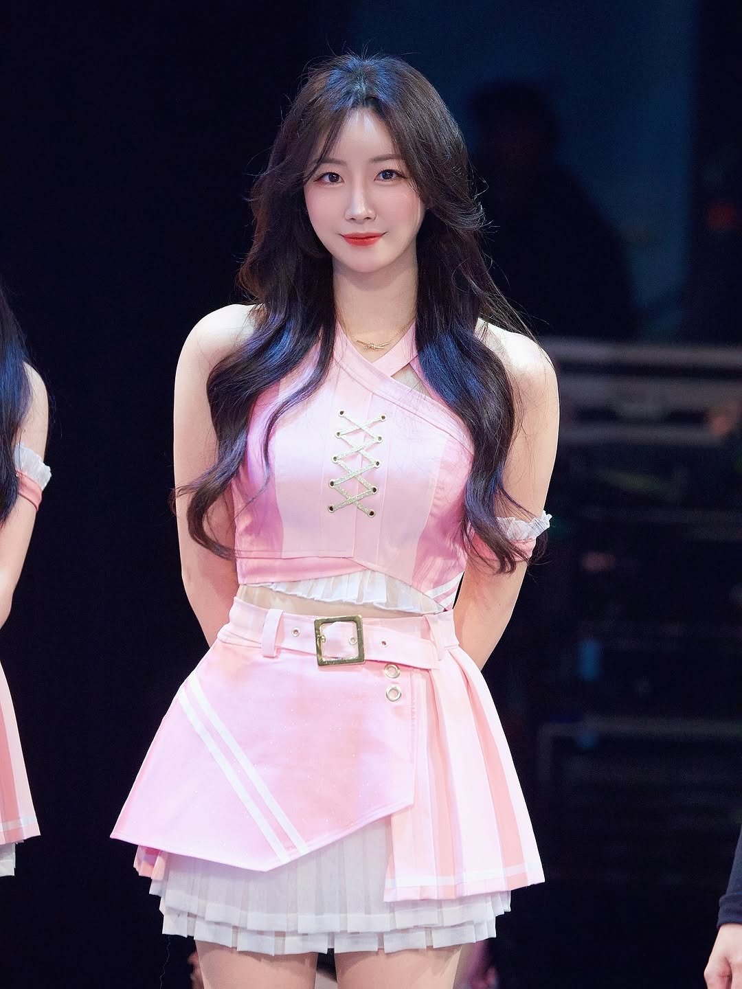 Photo shared by 안지현 on February 03, 2026 tagging @husmallwhite, and @wing_stars_official. May be an image of text.