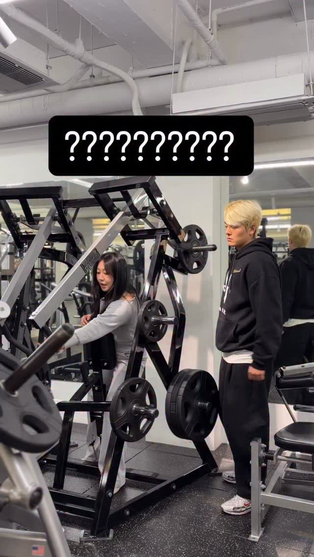 wo__okrrr 게시물 이미지: “아니, 무겁게 말고 가볍게요 쌤...