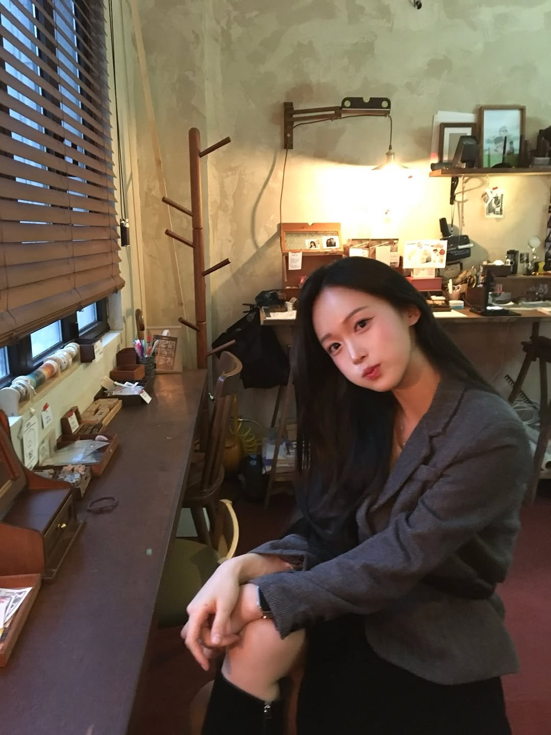 Photo by 우린 on December 03, 2025. May be an image of one or more people, hair, bolo tie and text.