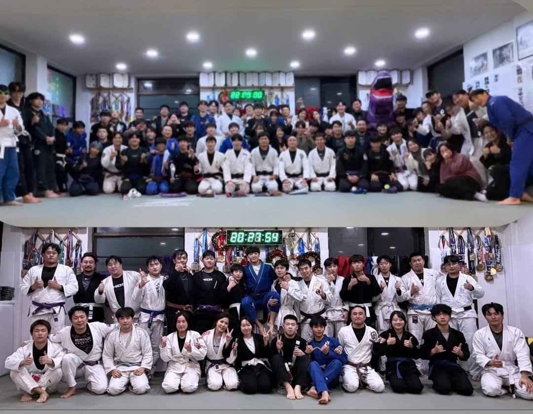 Photo by 조원희(JO.WONHEE) in 구월동주짓수 아카데미 - 리라짐. May be an image of martial arts, belt and text.