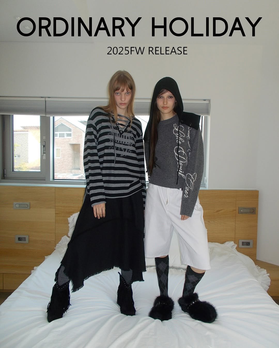 Photo by WONDERPLACE(원더플레이스) on September 24, 2025. May be an image of 2 people, sweater, sweatpants and text that says 'ORDINARY HOLIDAY 2025FW 2025FWRELEASE RELEASE Demil Bres S'.