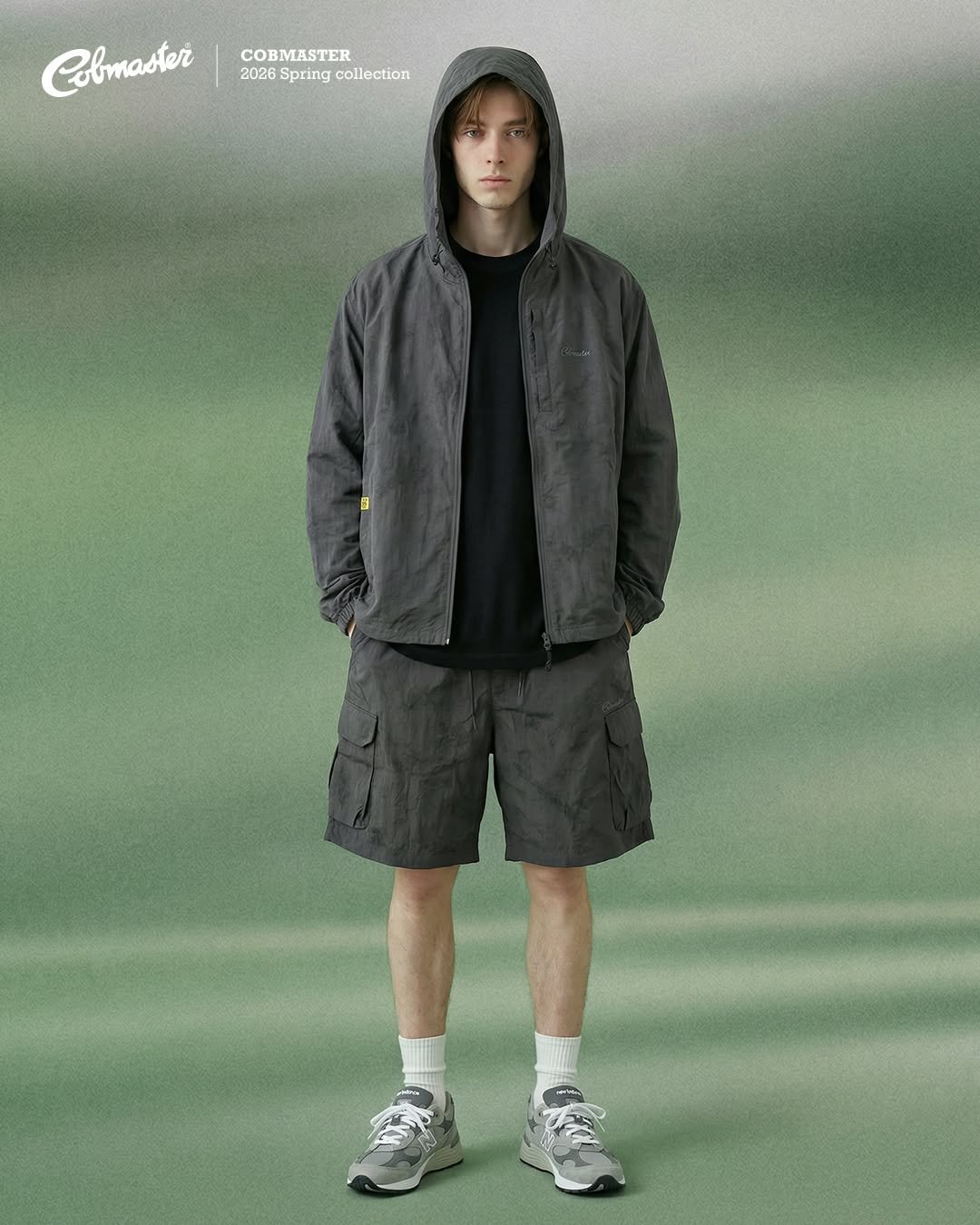 Photo by WONDERPLACE(원더플레이스) on February 11, 2026. May be an image of duffle coat, goosedown coat, jacket, fleece, sportswear, raincoat, shorts, parka, drawstring and text that says 'COBMASTER 2026 Spring collection CoBTaBor'.