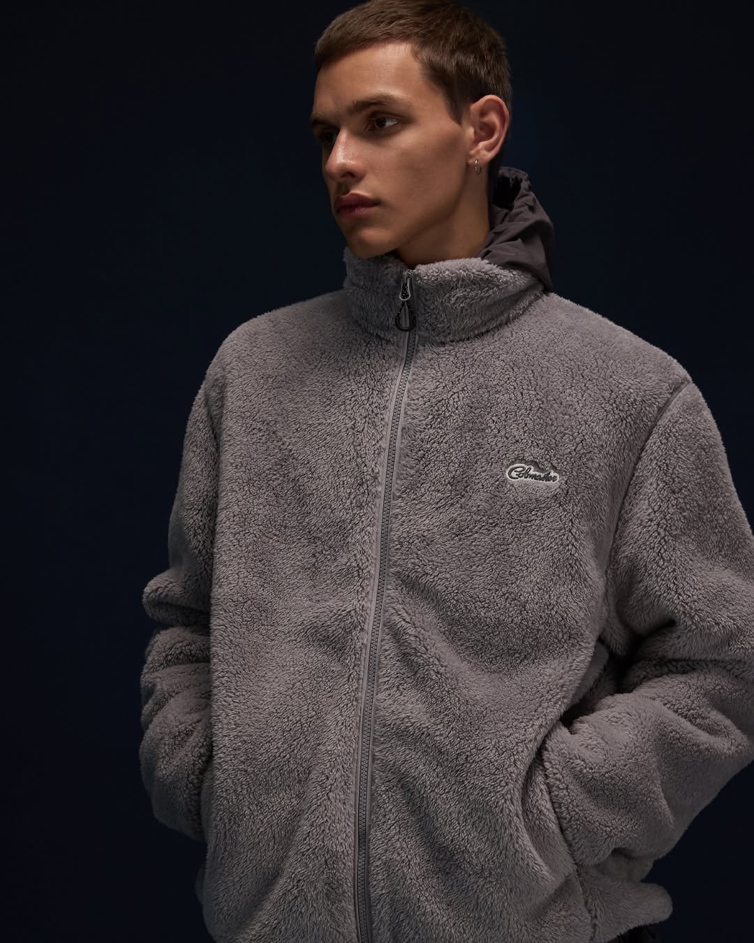 Photo by WONDERPLACE(원더플레이스) on September 14, 2025. May be an image of 1 person, sherpa coat, goosedown coat, sportswear, jacket, parka, fleece and text.