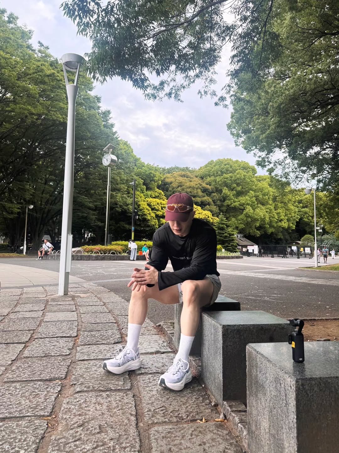 wonho_offcl 게시물 이미지: 월간 오호호 | 6월 🏃‍♂️👟
Monthly ohhoho | June...