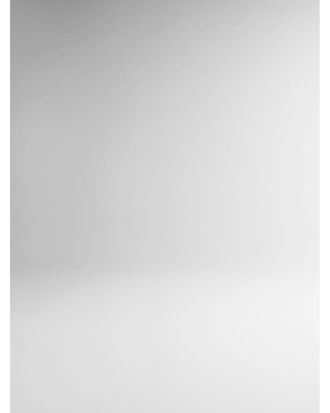 Photo by WOOAH 우아 on April 26, 2026. May be a black-and-white image of lighting and text.