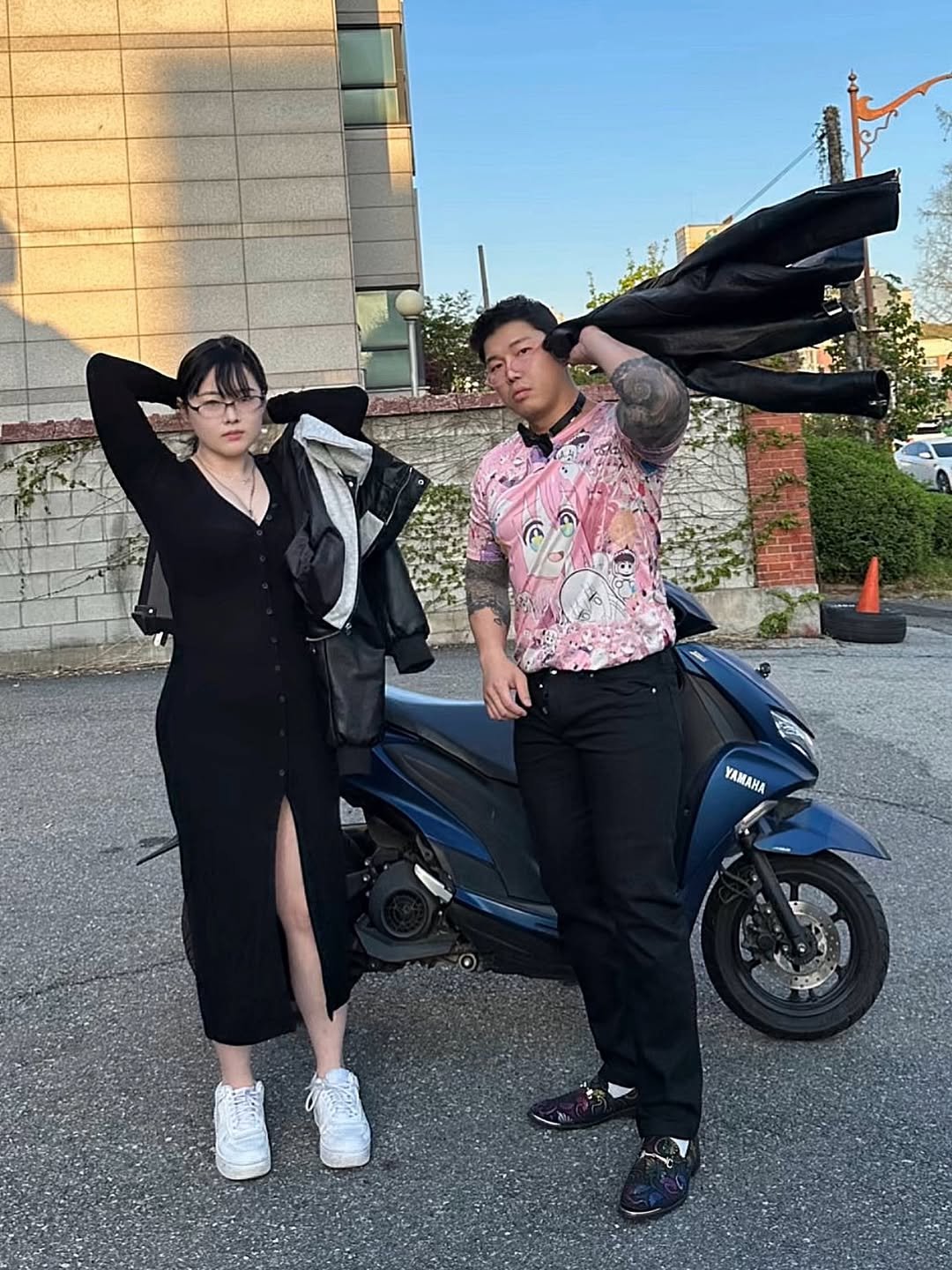 Photo shared by 우비 (김간장) on April 14, 2026 tagging @sinsorasic. May be an image of motorcycle, scooter and text.