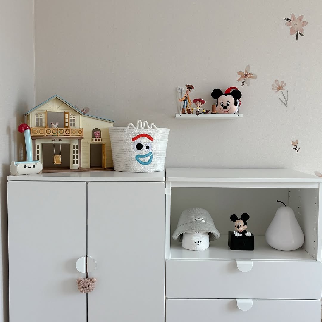 wooddy_home 게시물 이미지: (엄마 표현에 의하면)자질구레한 것들을 좋아했던 어린이는
여전히 그러한 것들을...