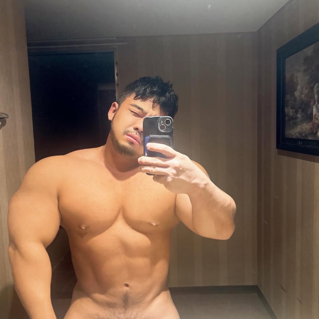 woooh_31 게시물 이미지: 비몽사몽

#gym#gymrat#fitness#asian#muscle