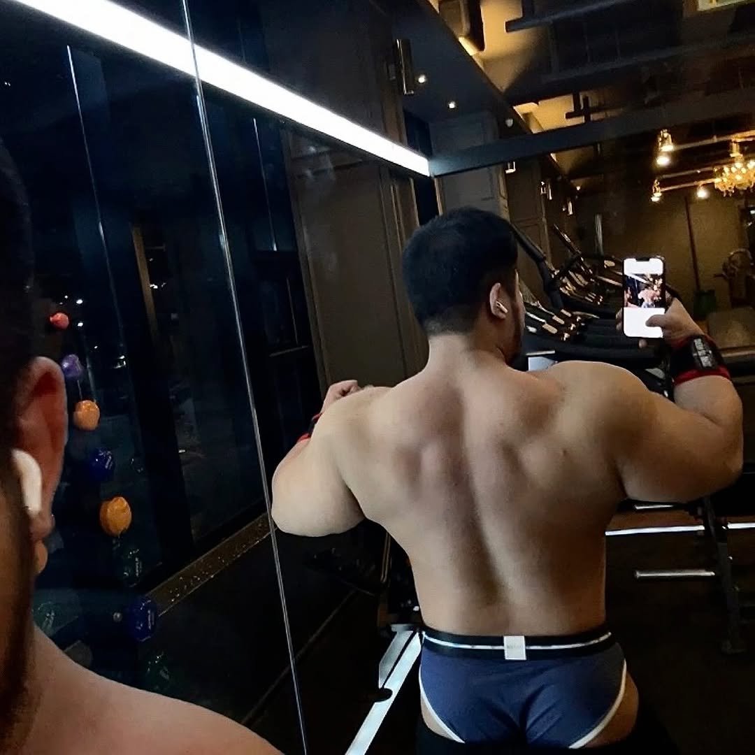 woooh_31 게시물 이미지: 등짝을 보자

#gym#gymrat#fitness#back#muscle