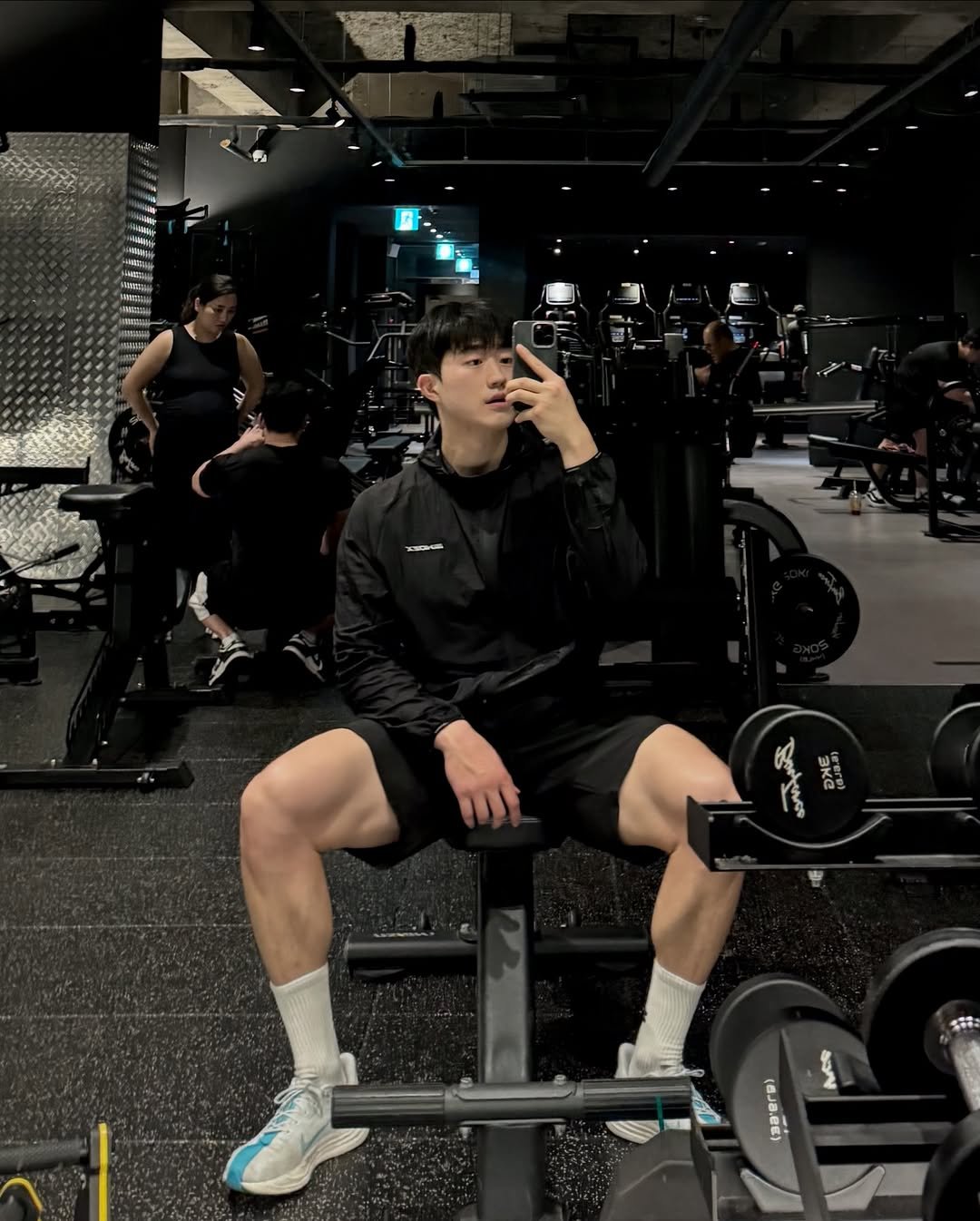 workout_minkyu 게시물 이미지: HDEX랑 등, 어깨 + Run

Sponsored by...