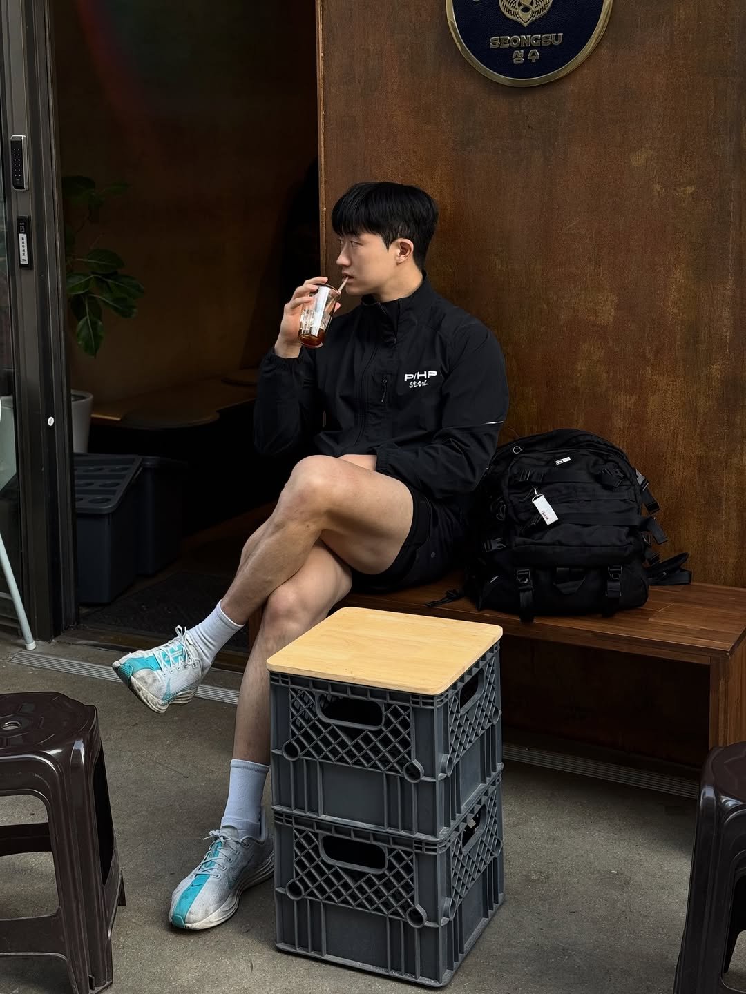 Photo shared by 민규 on April 05, 2026 tagging @pihp.club. May be an image of shorts, sportswear, cornflower and text that says 'PIHP Bi HP SEG'.