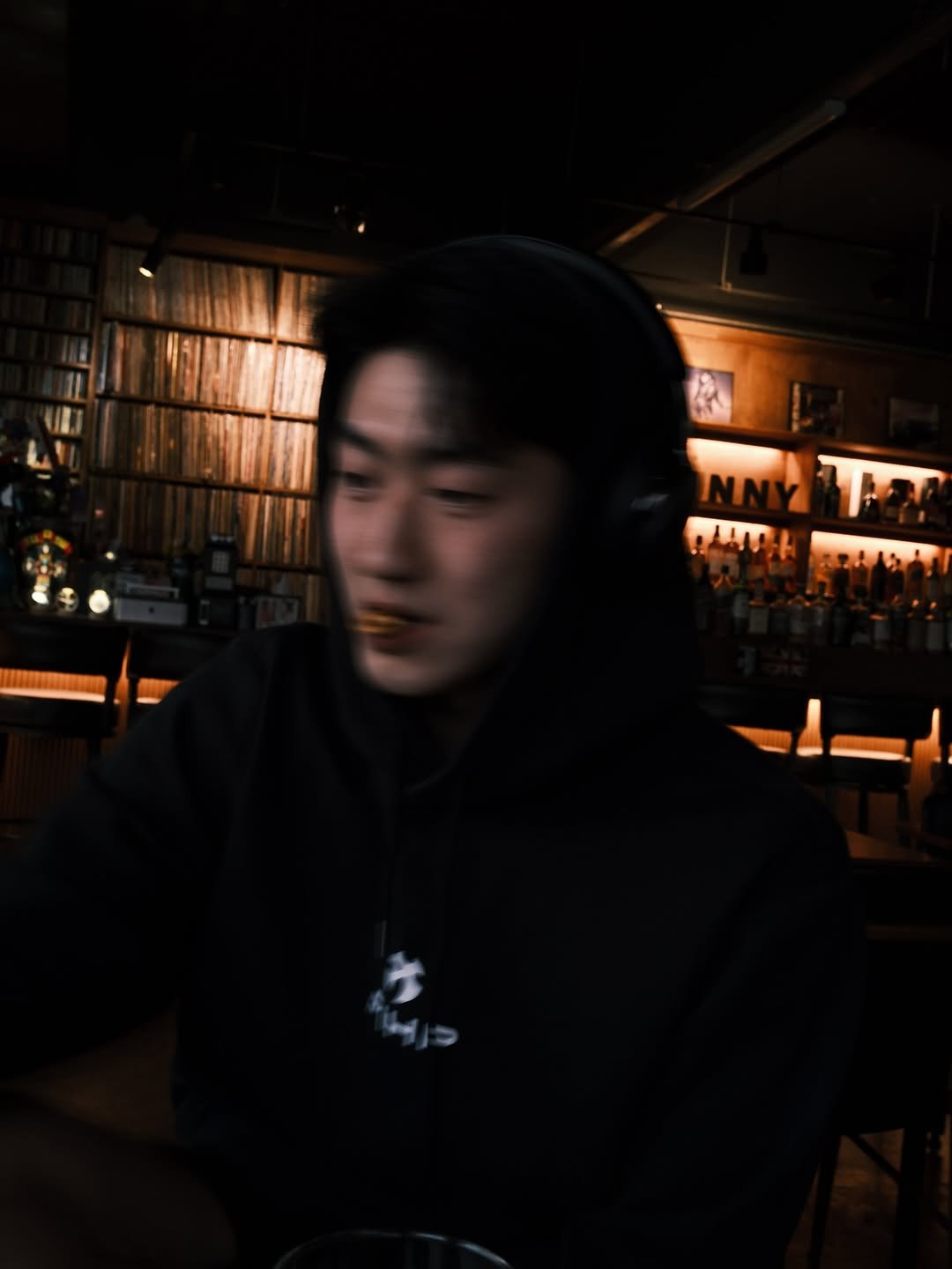 Photo shared by 민규 on April 09, 2026 tagging @bose, and @bose_doubul. May be an image of duffle coat and text.