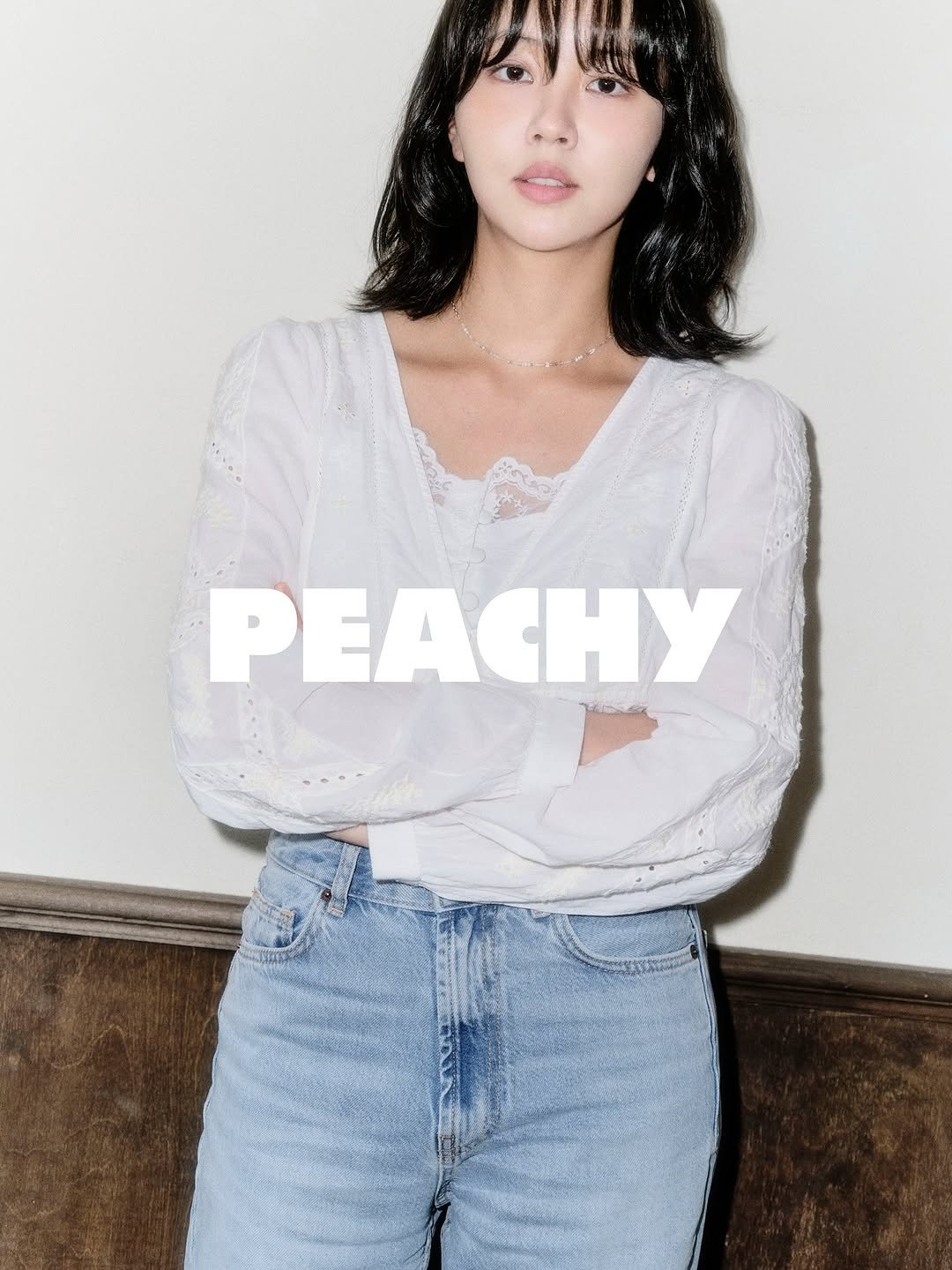 Photo shared by 김소현 on August 17, 2025 tagging @everything.is.peachy.