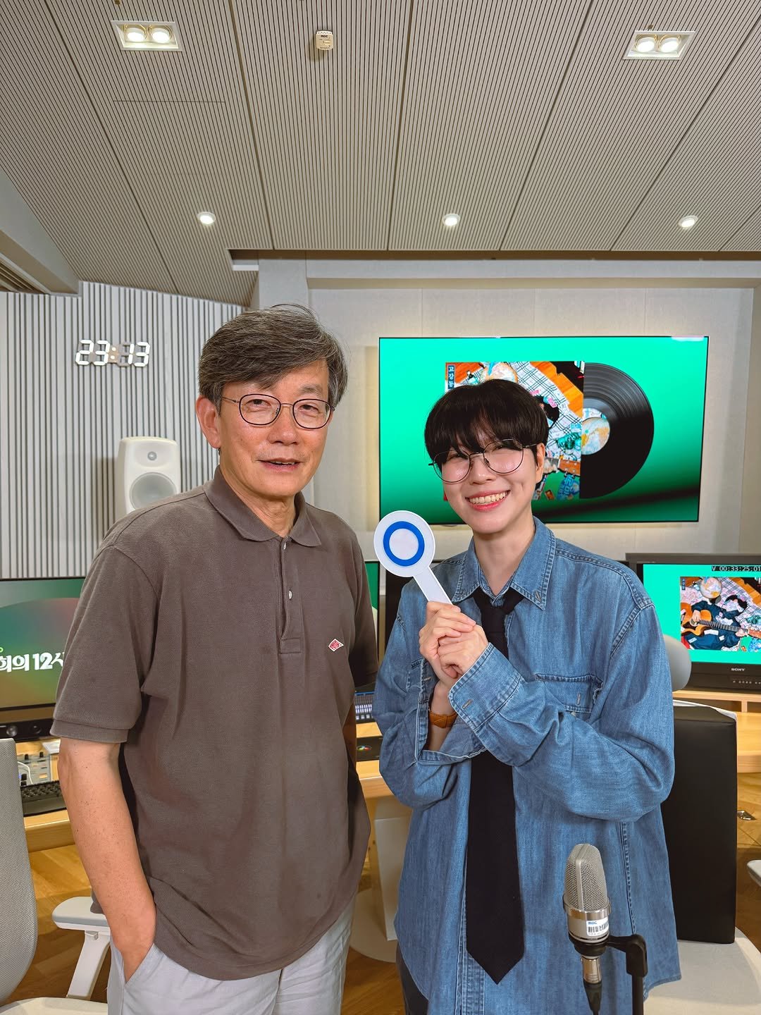 writer_winter 게시물 이미지: 언뇽허삽니까. <손석희의 12시> 일요일 코너 진행자가 된 김겨울입니다. MBC...