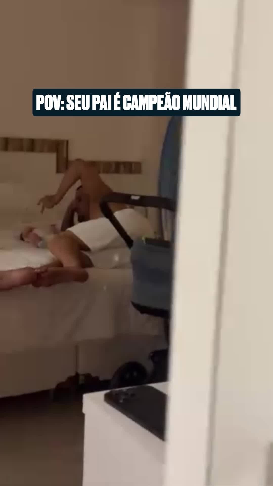 wslbrasil 게시물 이미지: O pequeno Martin vai aprender a contar com o...