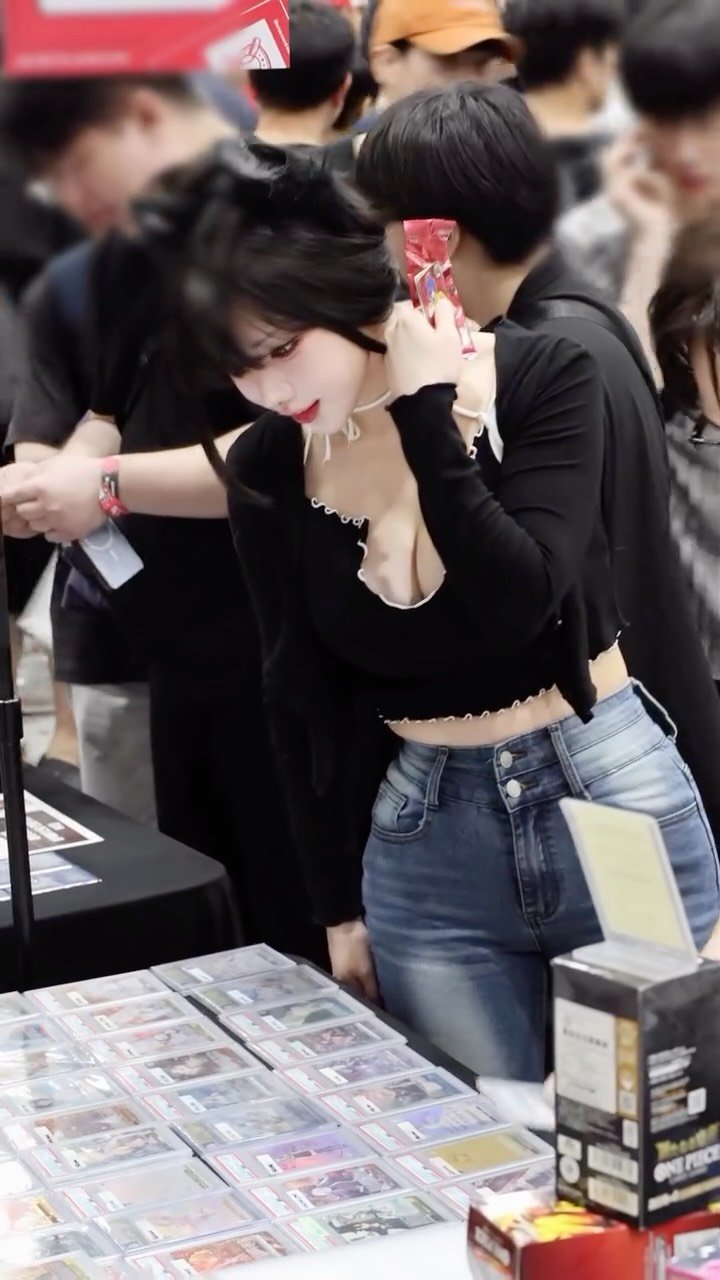 ww0205ww 게시물 이미지: 카드 콜렉터가 되고싶었던 여자