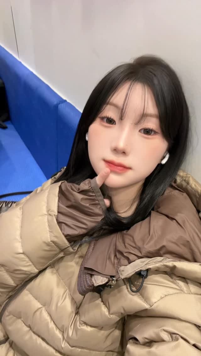 x_5e8 게시물 이미지: 움움 #fyp