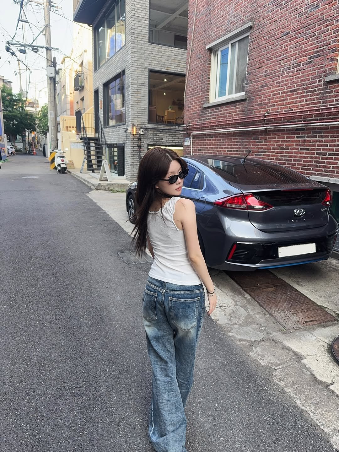 x_5e8 게시물 이미지: 멋쨍이가 되는 법 ☝🏻썬그리 장착 🕶️

Raycode 컬렉션은 
29cm와 래쉬...