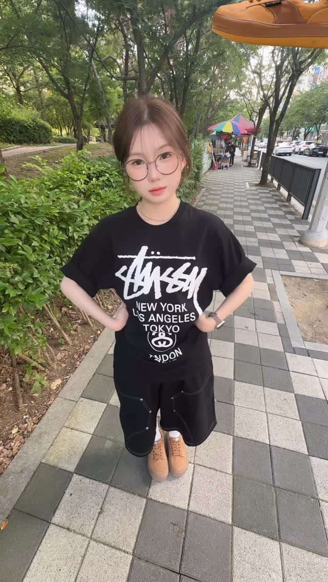 x_5e8 게시물 이미지: #협찬 내 키 몇 일지 맞춰바 😛
@poseganch
귀여운 포즈간츠...