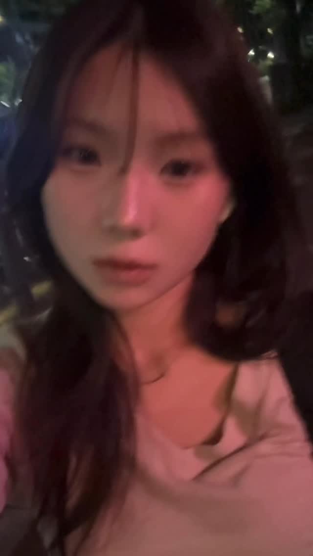 x_5e8 게시물 이미지: 안뇽 #fyp