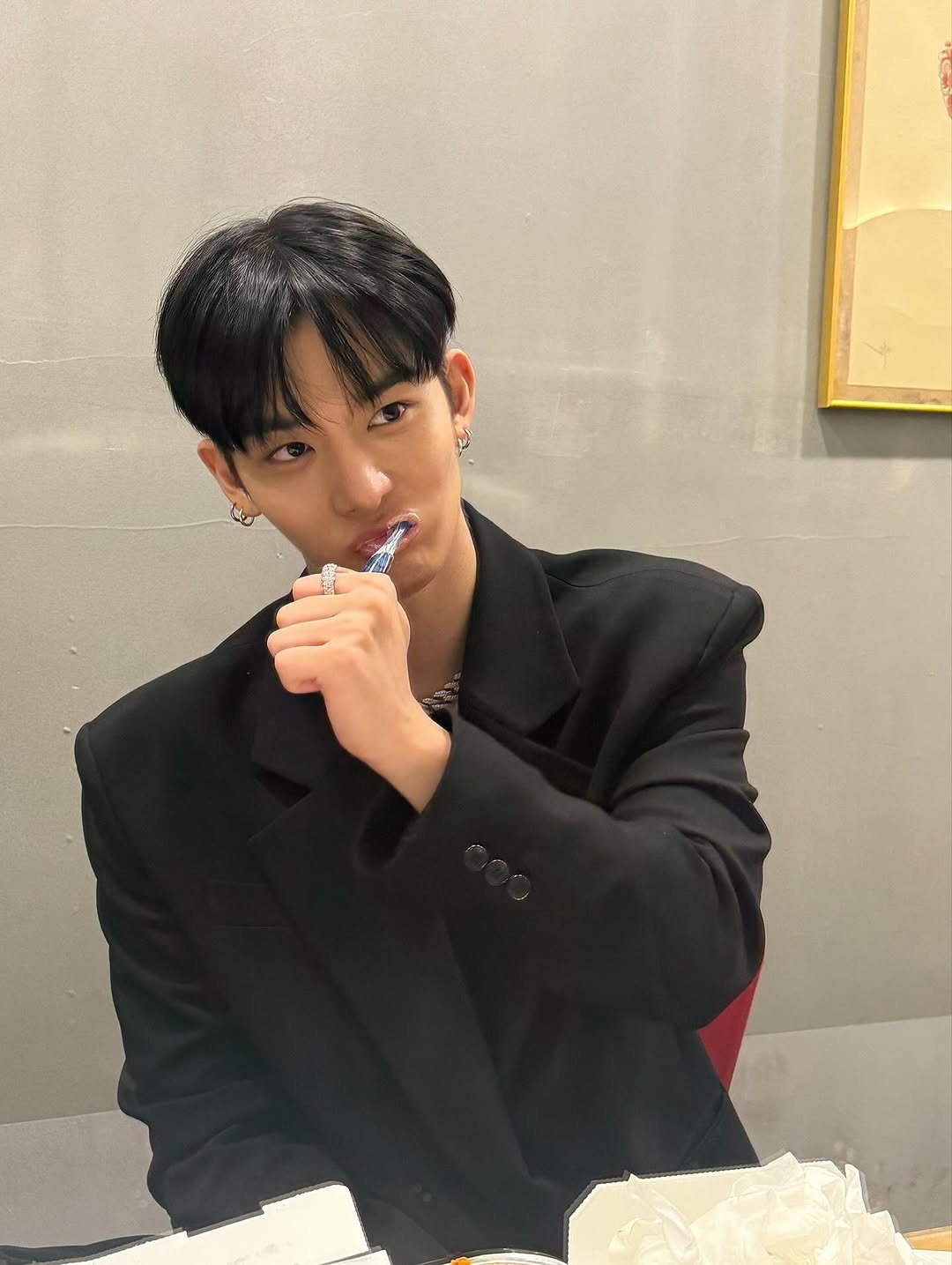 Photo by 배진영  BAEJINYOUNG on October 24, 2025.