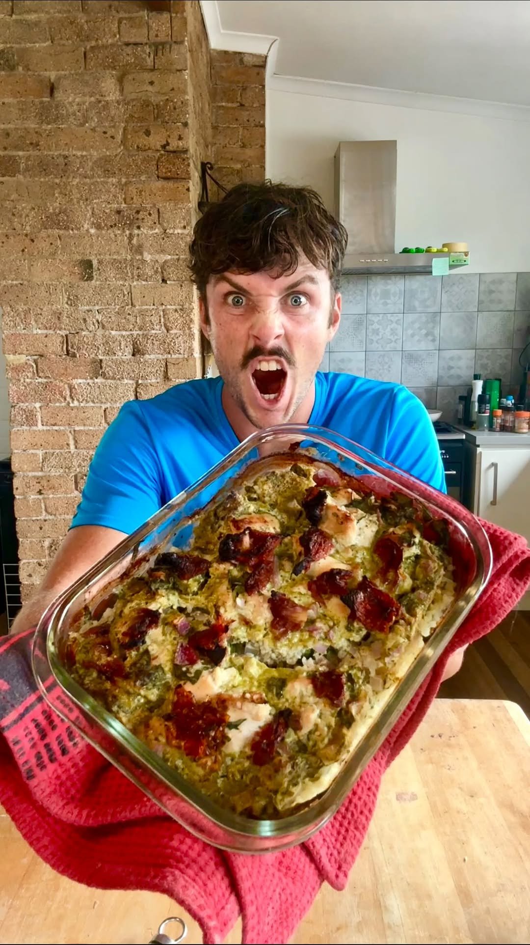 xavier__kelly 게시물 이미지: COMMENT “BAKE” FOR RECIPE.

🚨LADIES OVER 40...