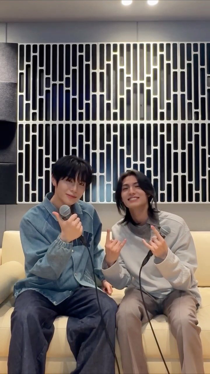 xdinaryheroes_official 게시물 이미지: ⠀
#Voyager Challenge with 김태래님...