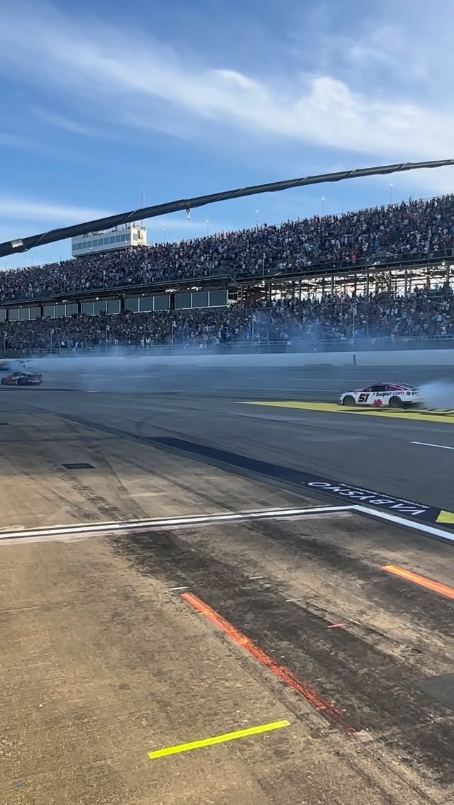 xfinityracing 게시물 이미지: As they wreck at @talladega, @carsonhocevar...