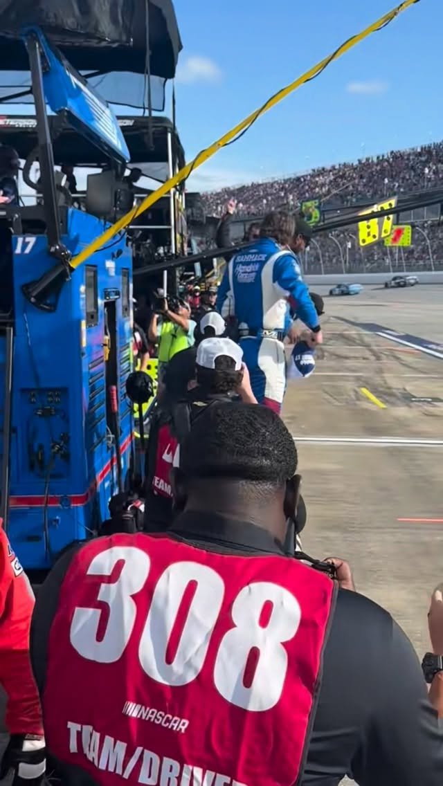 xfinityracing 게시물 이미지: It’s a great Day at @talladega!

@corey_day_...