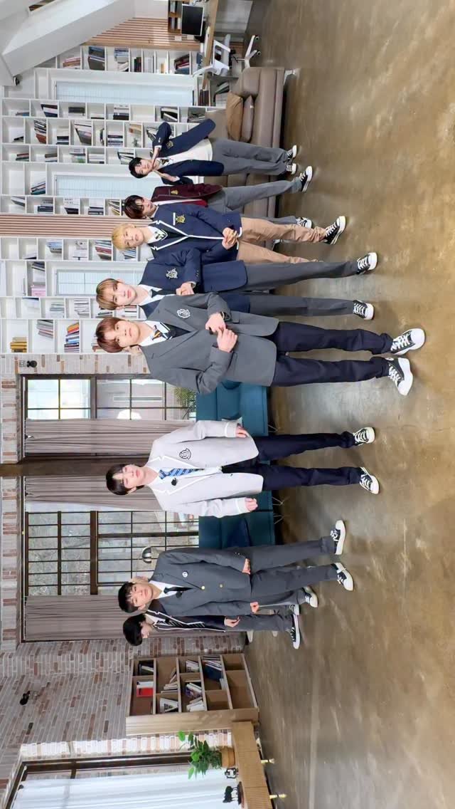 xikers_official 게시물 이미지: 우린 눈만 봐도 알아💙

#xikers #싸이커스...