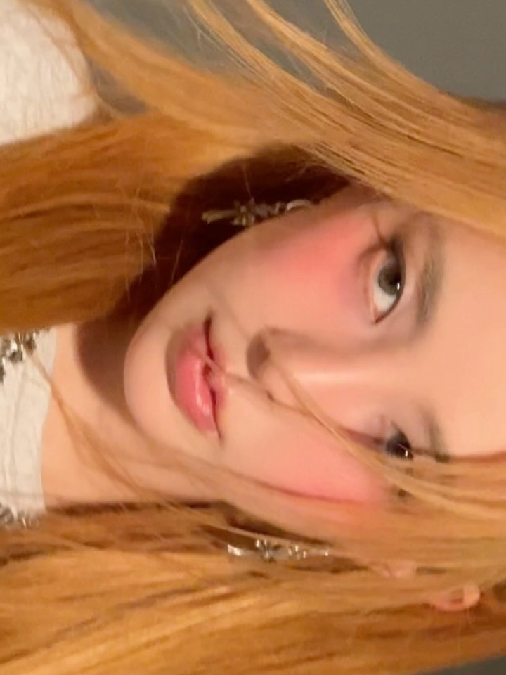 xinsooo 게시물 이미지: 😘