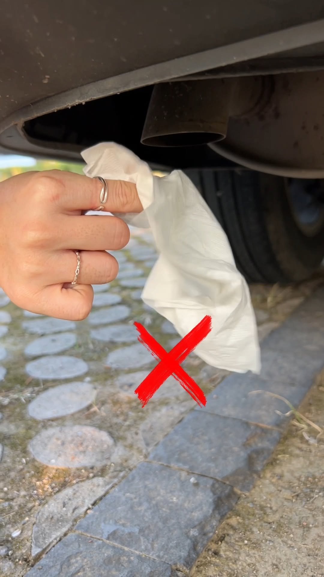 xiucheshimei 게시물 이미지: 99% Don’t Know: This Part Causes Exhaust Noise#car#tips
