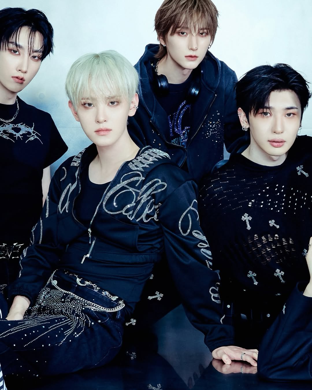 xodiacofficial 게시물 이미지: XODIAC 3rd Mini Album
「𝑷𝑯𝑨𝑵𝑻𝑶𝑴 𝑭𝑰𝑹𝑬」...