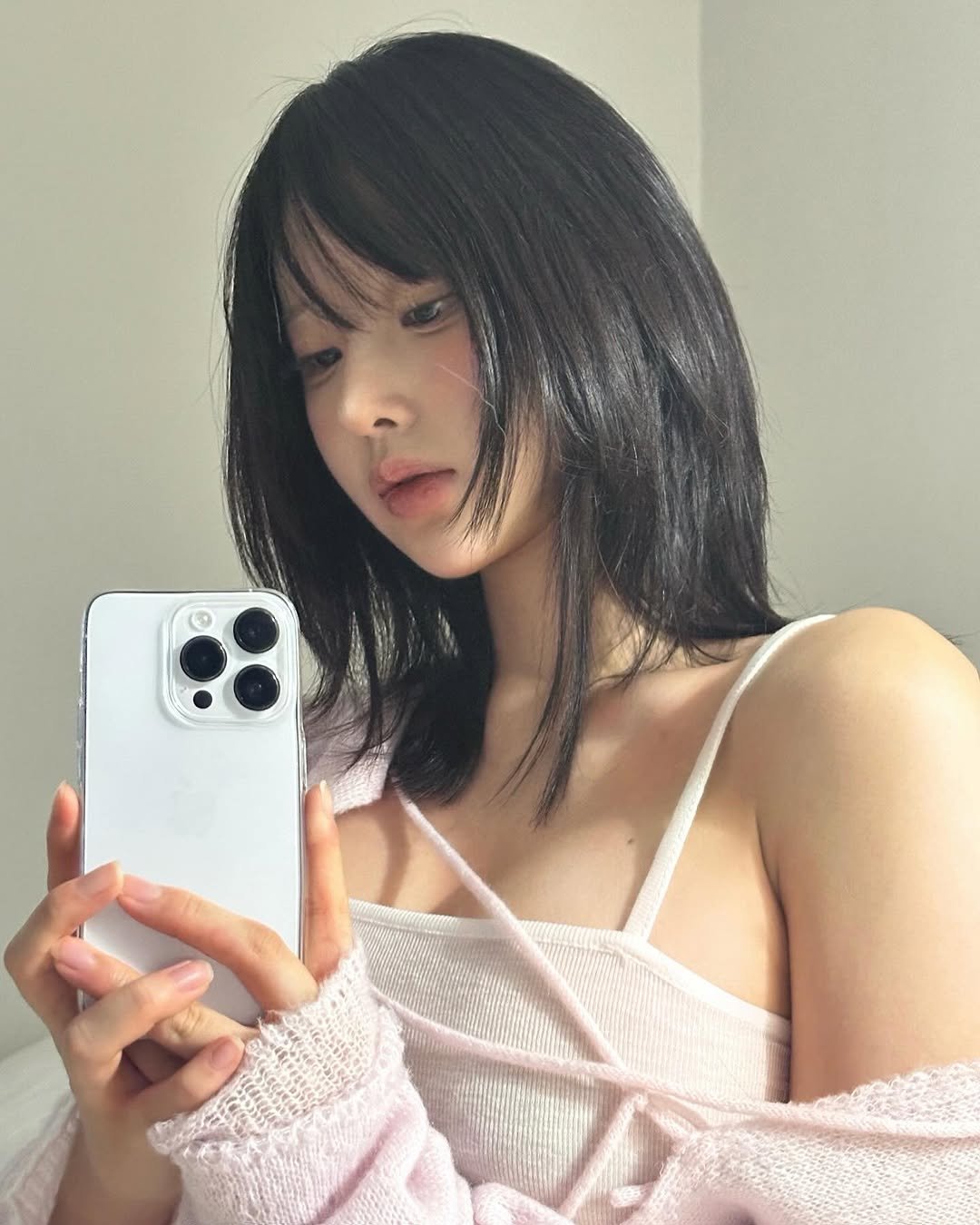 Photo by 유유 on July 13, 2025. May be a selfie of one or more people, hair, top and mirror.