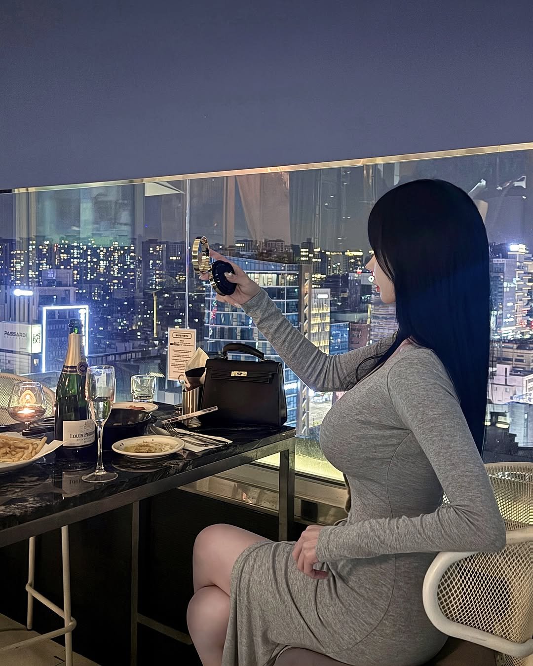 Photo by ᰔ박새미ᰔ on May 20, 2025.