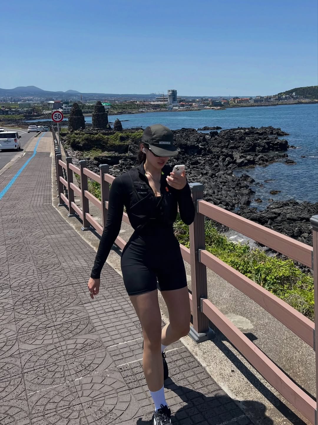 yaaaaae_lin 게시물 이미지: 걷다가도 카메라 보이면 뛰어주는게 인지상정

러닝크루 문의
패션러너의 소양을...