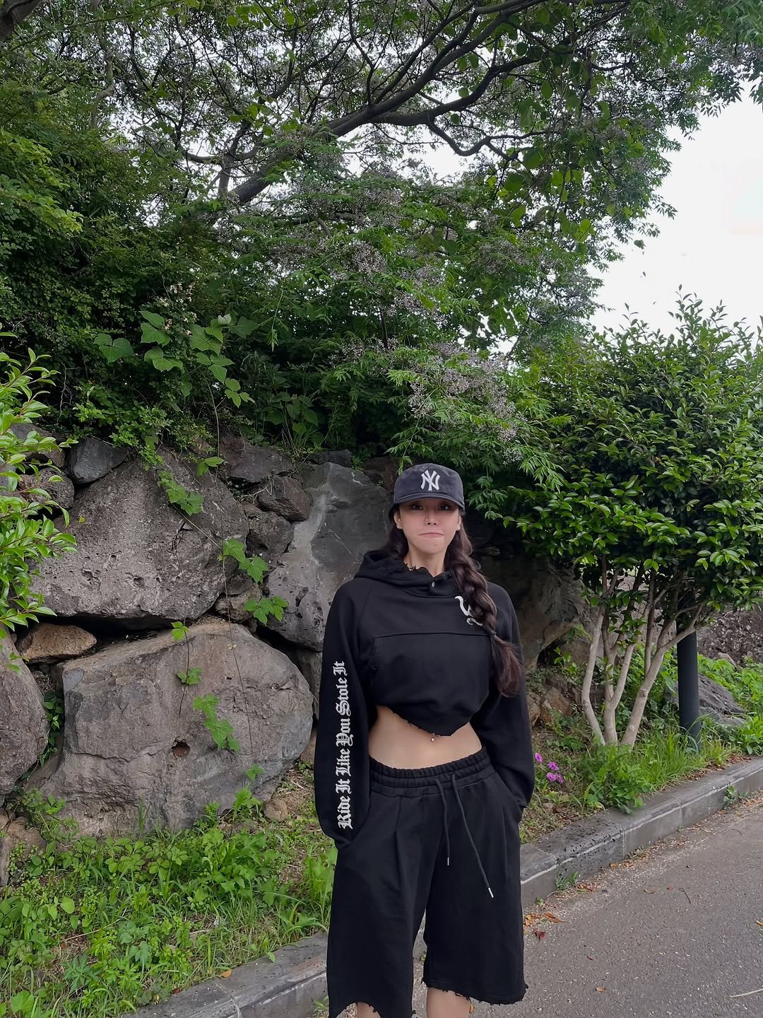 yaaaaae_lin 게시물 이미지: 😮‍💨💨🌿🌱

@vatasiseoul_official