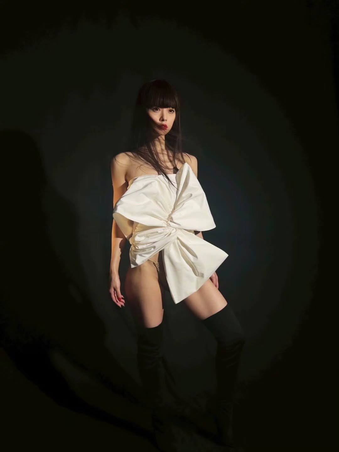 Photo by 八木奈々 on March 22, 2026. May be an image of dress and text.