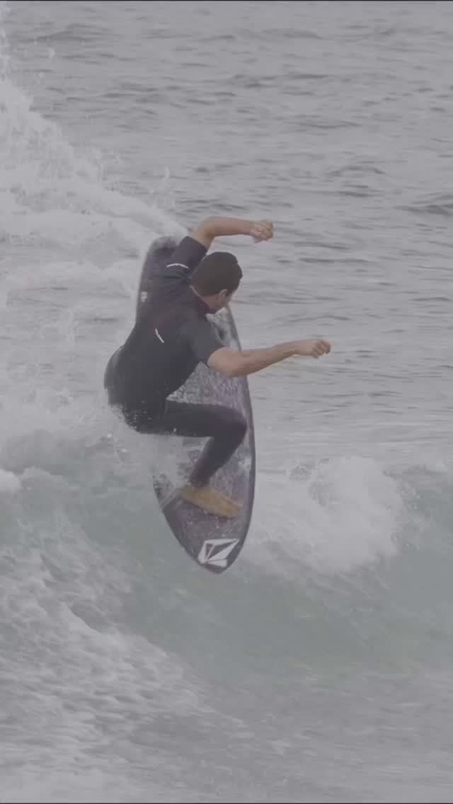 yagodora 게시물 이미지: 5’4 puddle jumper @lostsurfboards + performer...