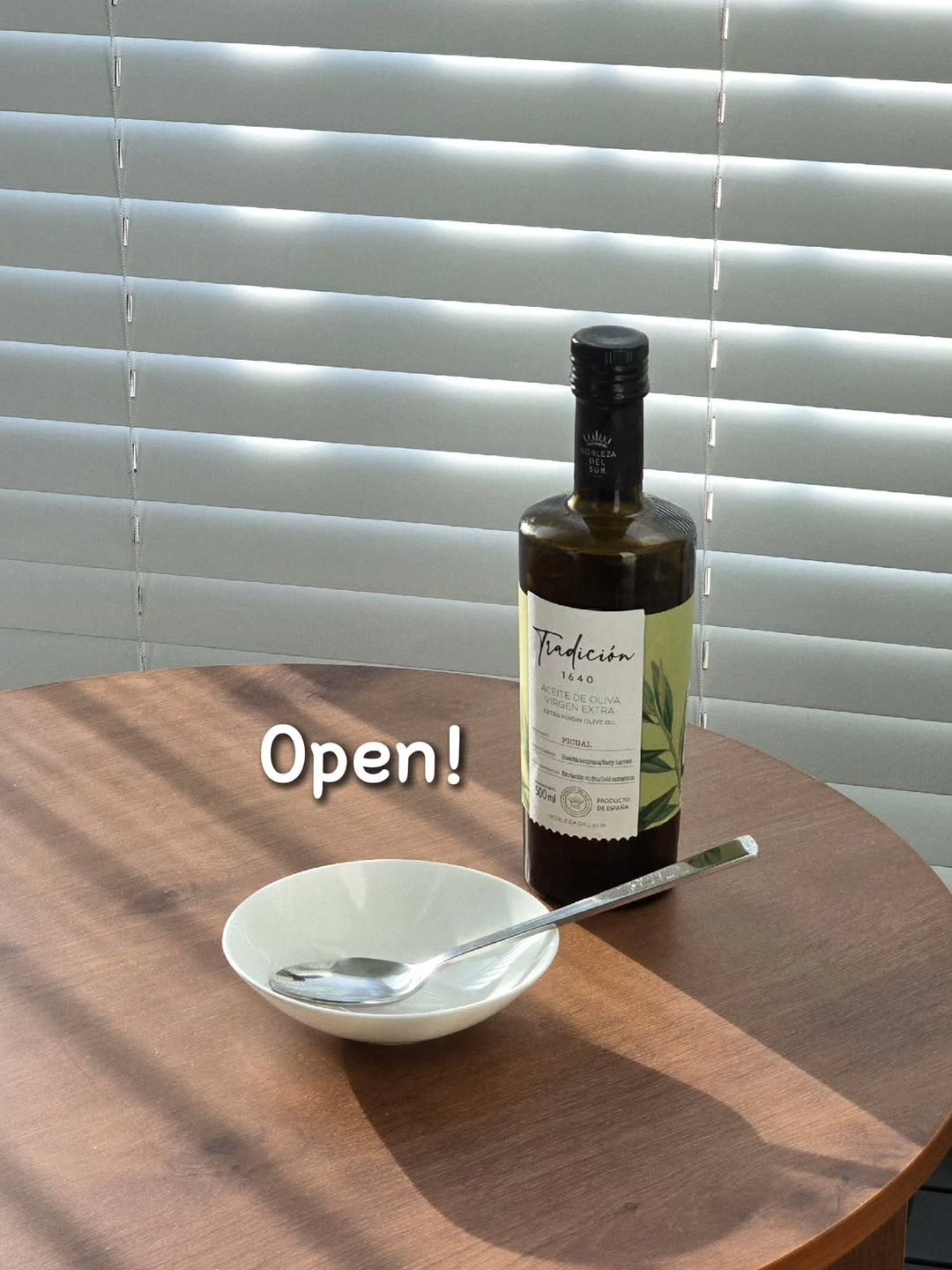 Photo by 얌혜민 | YAM HYEMIN on November 08, 2025. May be an image of kitchenware, condiment, olive oil, soy sauce and text.